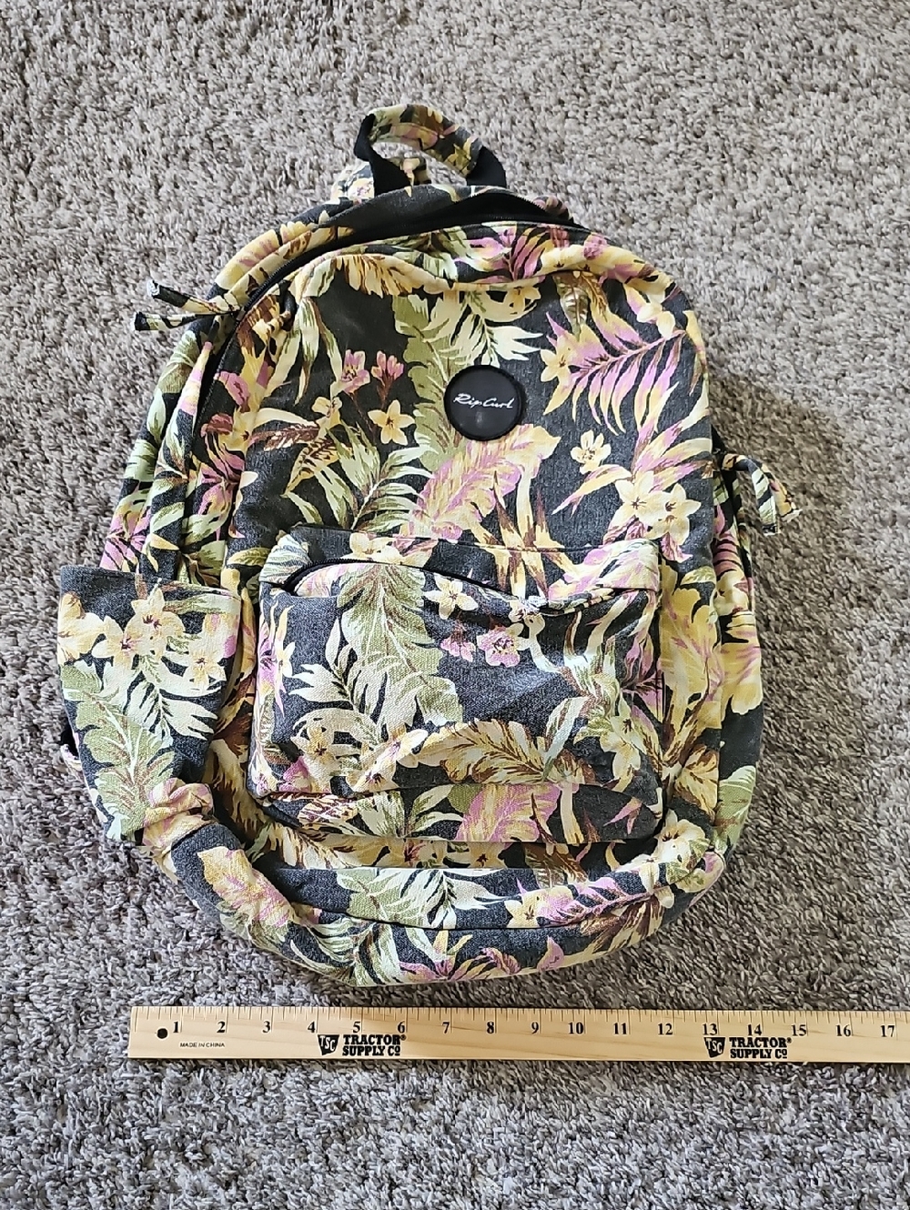 AWESOME LARGE RIP CURL Backpack - Picture 5 of 11
